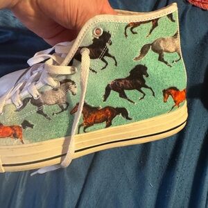 Women’s Size 9 High-Top Sneakers with Horse Print